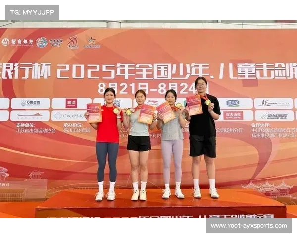 温岭市四中击剑队教练毛昱焙点评高心妍心态调整能力与竞技表现提升